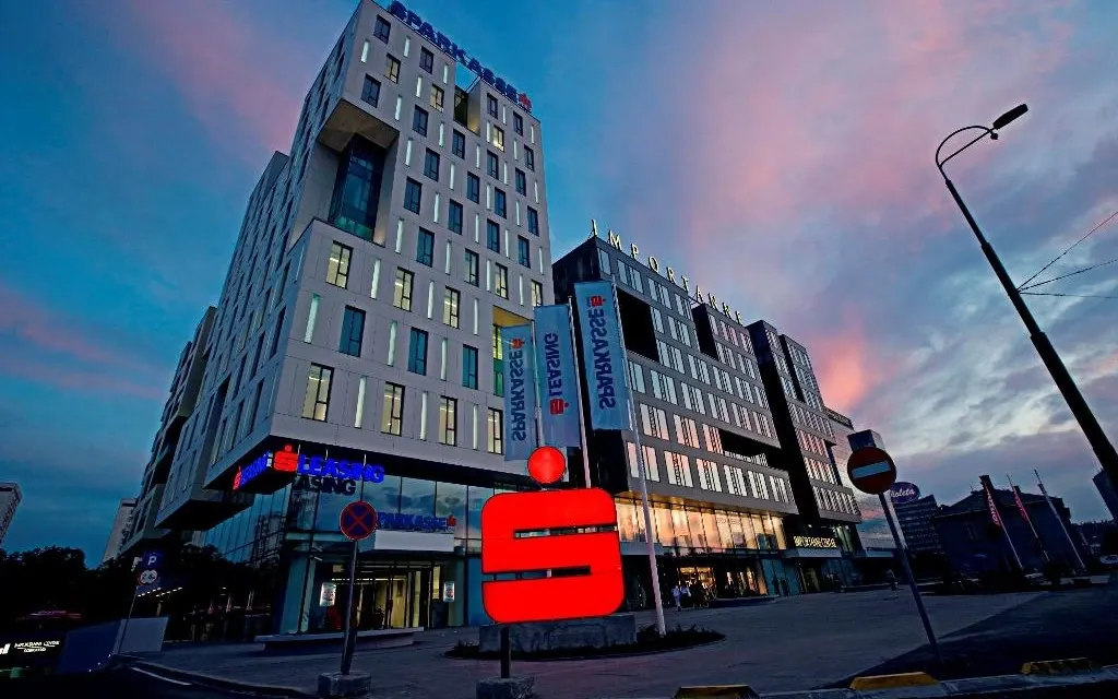 Centralna zgrada Sparkasse Banke